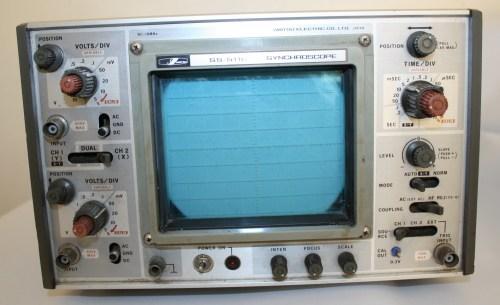 Oscilloscope *Iwatsu SS-5116 Synchroscope*-As per Photos